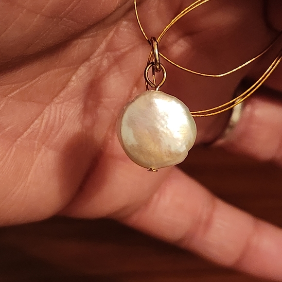 Pearl & Wire Necklace - Picture 6 of 6